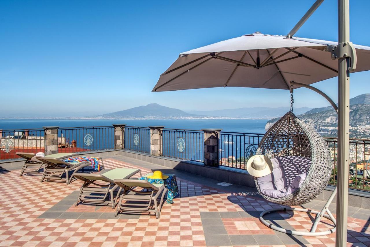 Villa Caruso Private Heated Pool & Sea View Sorrento Eksteriør bilde