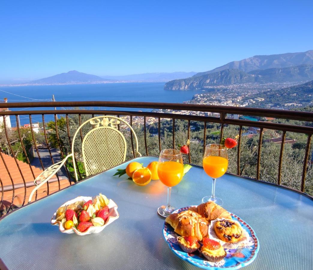 Villa Caruso Private Heated Pool & Sea View Sorrento Eksteriør bilde